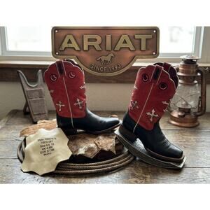 Ariat Women’s Rodeobaby Rocker Cross Boots